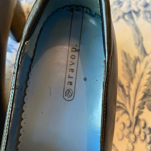 Aravon by New Balance Blue Black Leather Heeled
Loafer Women's Size 9 - Picture 4 of 6